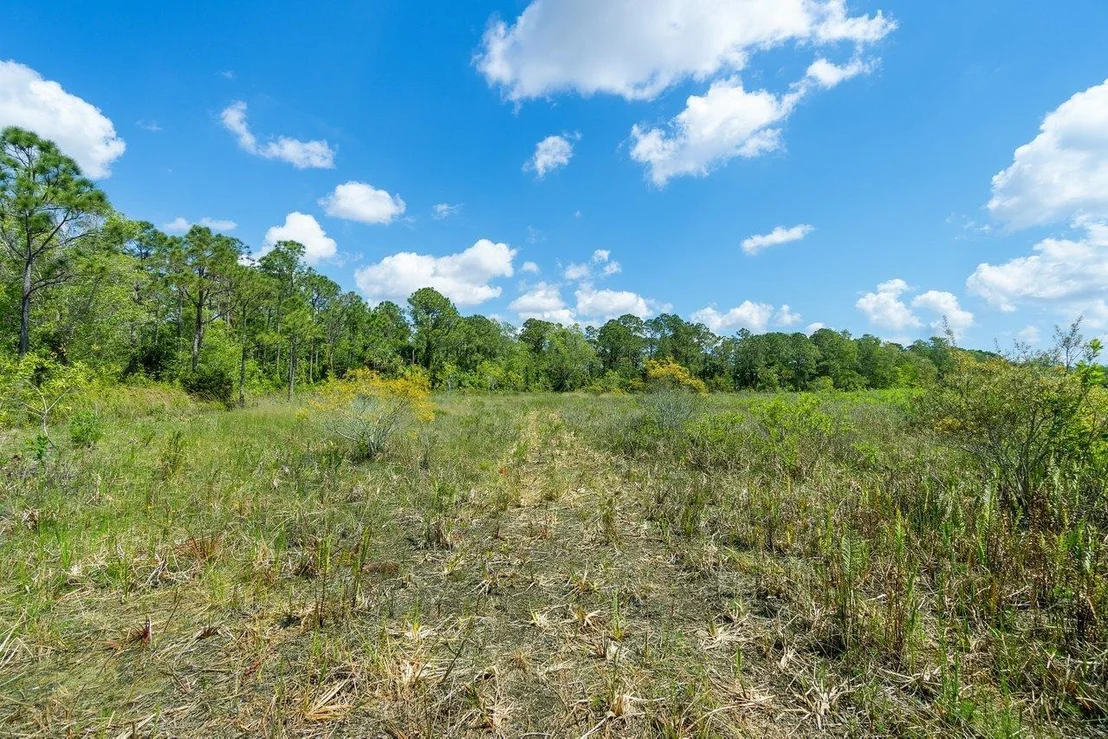 Photo of 3200 SE Downwinds Road