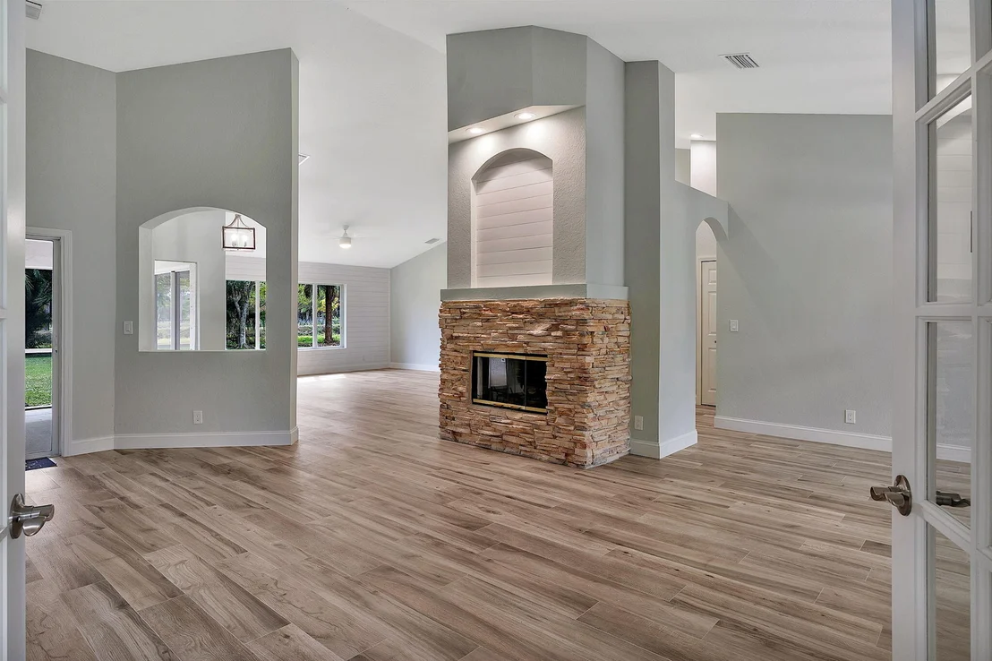 Photo of 15320 N 87th Road N