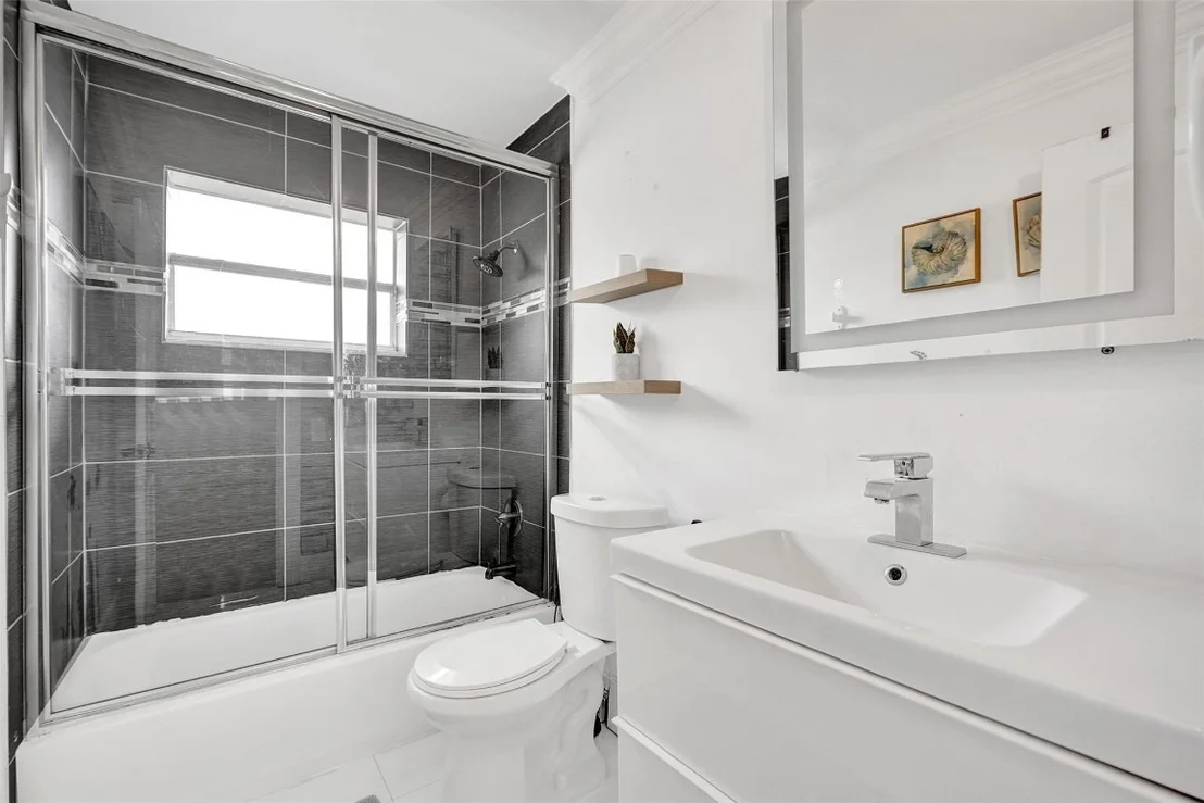 Photo of 2131 NW 4th Street