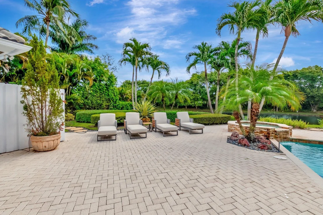 Photo of 17652 Lake Estates Drive