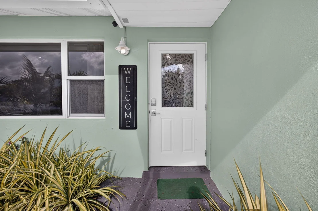 Photo of 502 Circle E