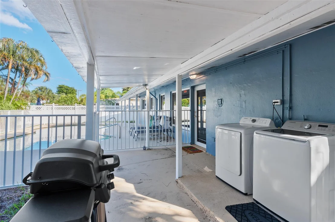Photo of 2233 SE 13th