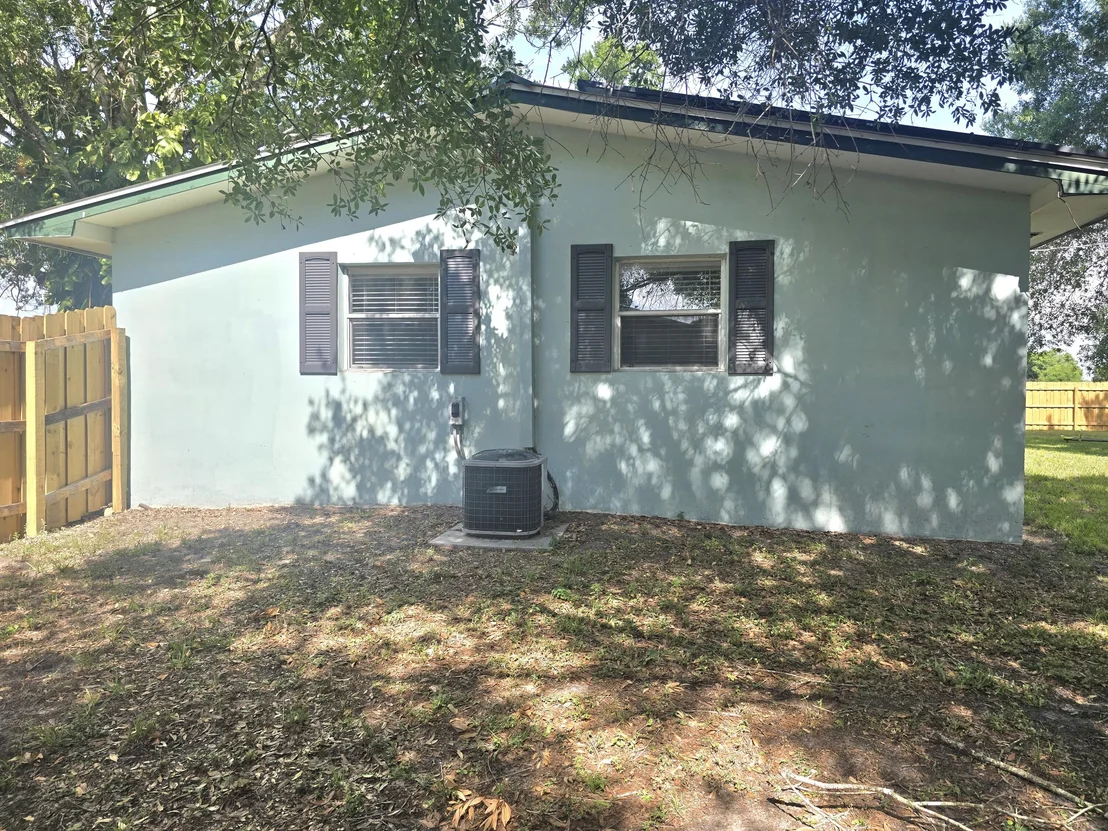 Photo of 1001 NW 7 Street