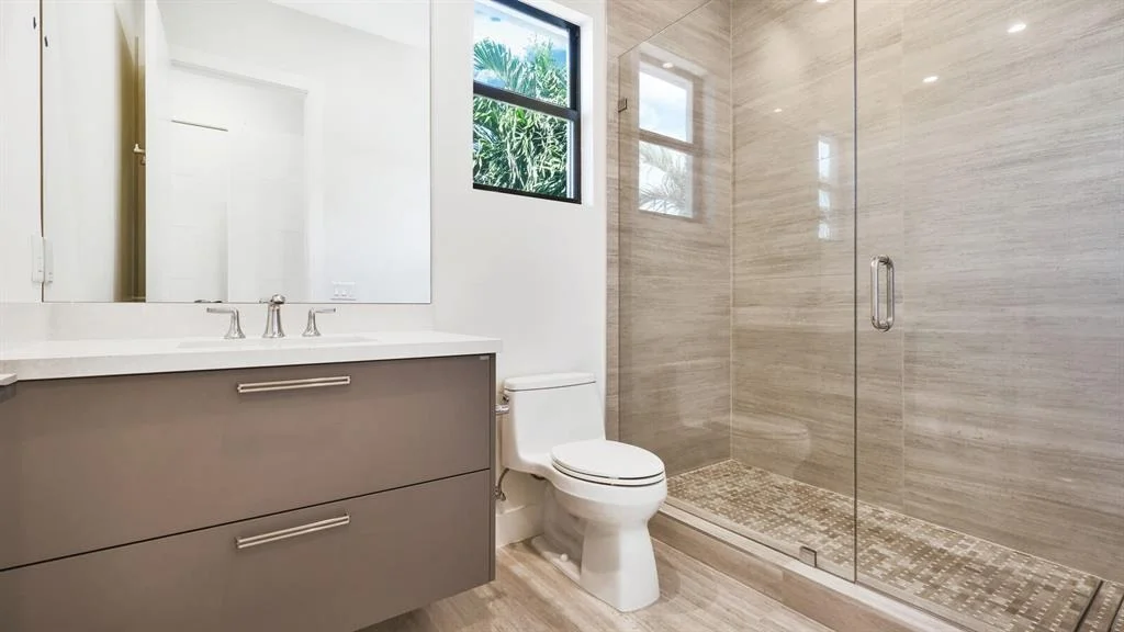 Photo of 3049 NE 7 Drive