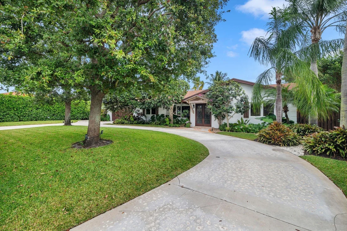 Photo of 930 Patrick Drive