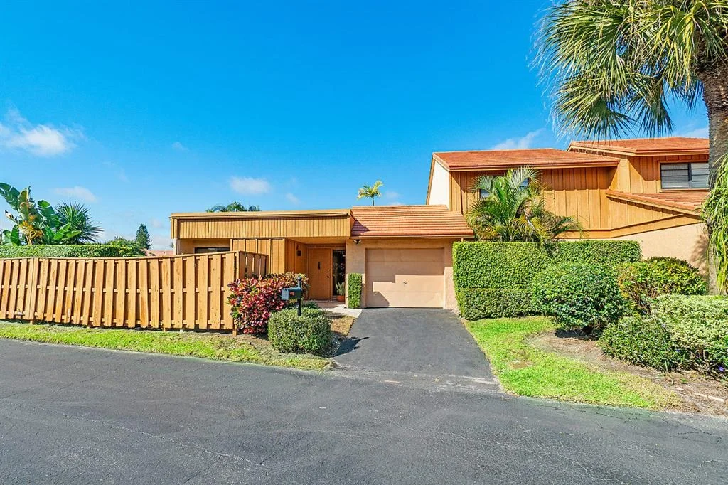 Photo of 5405 Stonybrook Lane