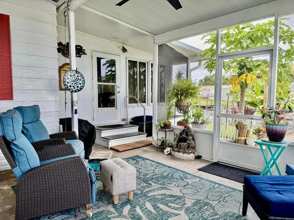 Photo of 1903 SE 30th Street S