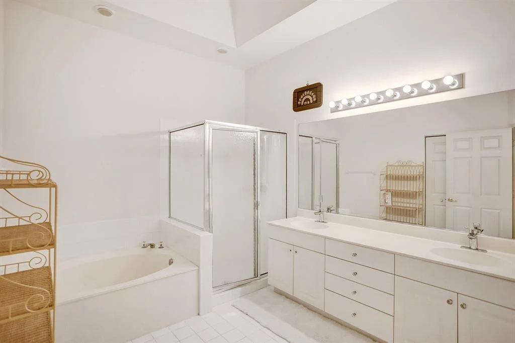 Photo of 6867 Cairnwell Drive