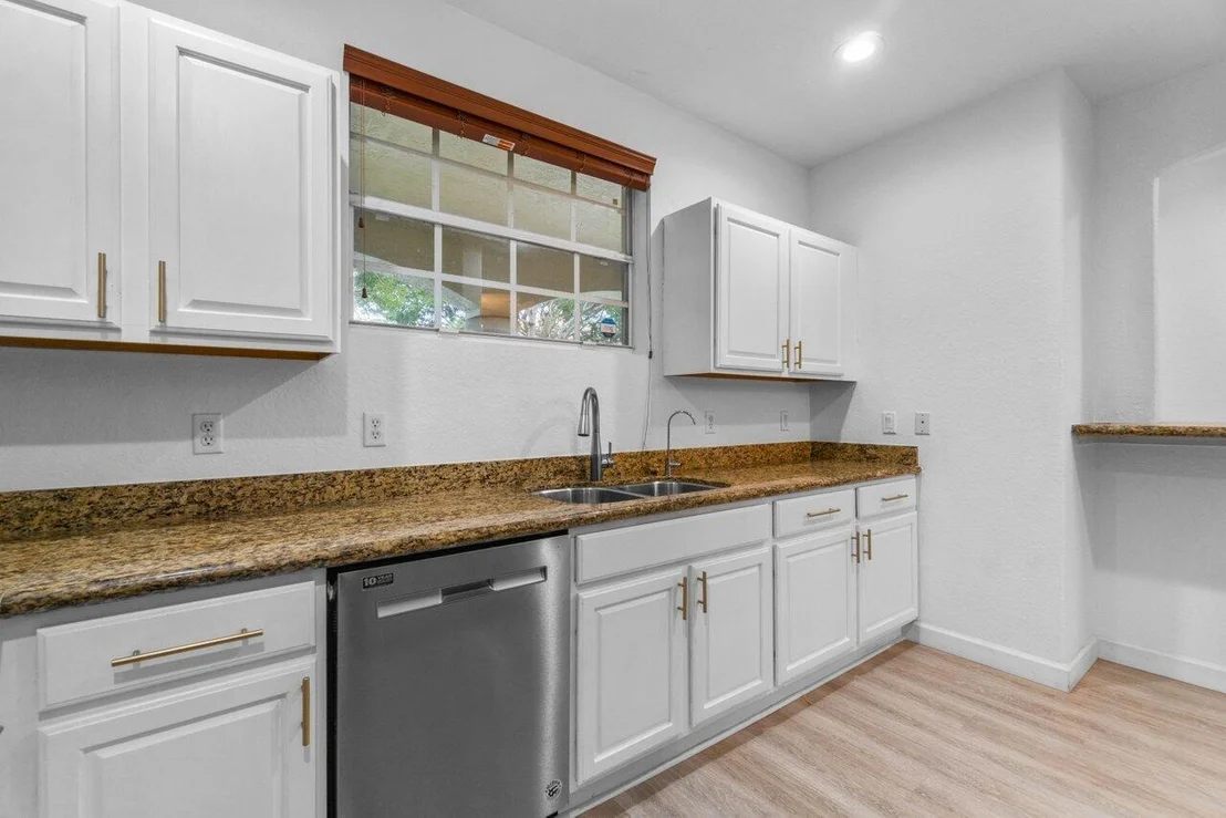 Photo of Unit B at 4611 Highgate Drive