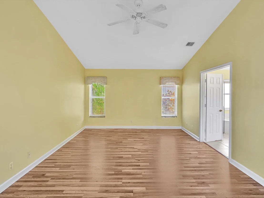 Photo of 8853 Georgetown Lane