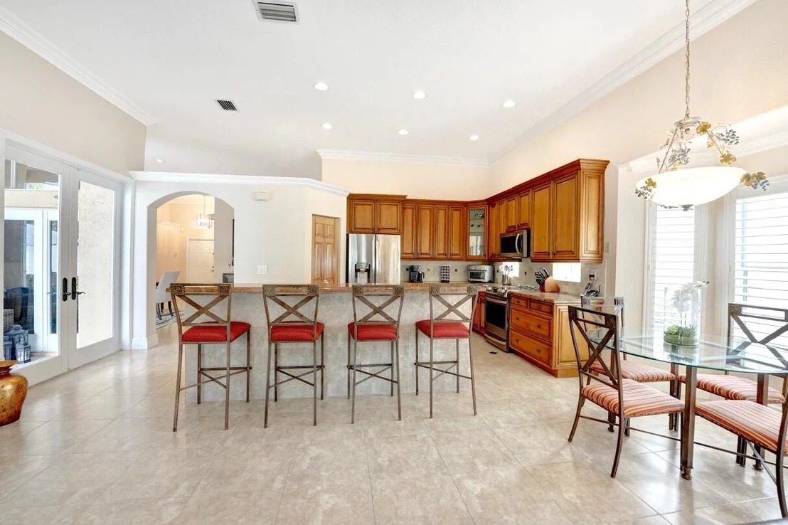 Photo of 6127 Indian Forest Circle