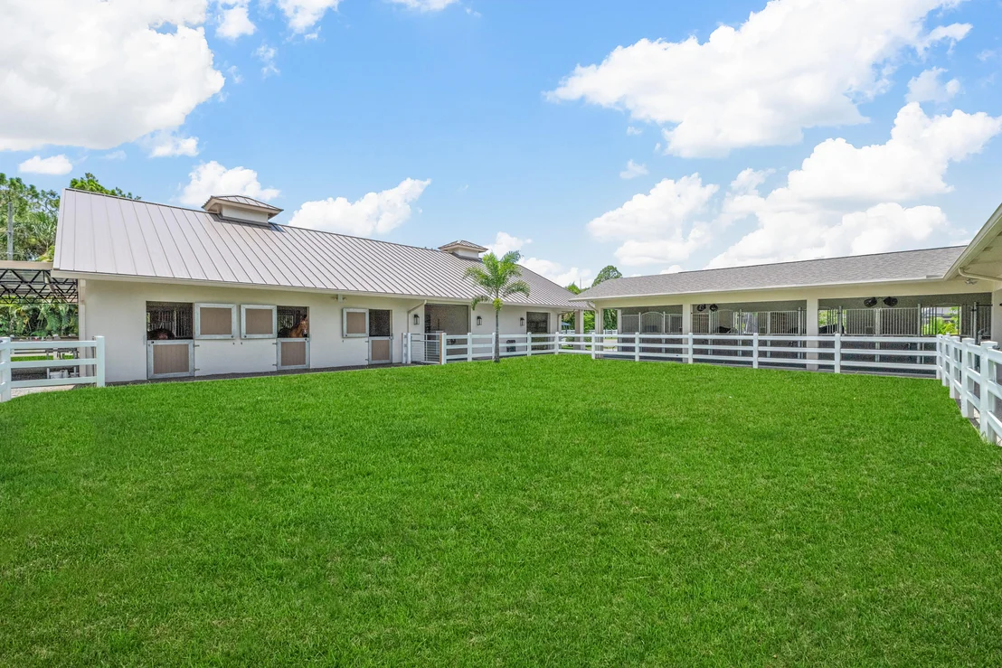 Photo of 1464 Stallion Drive