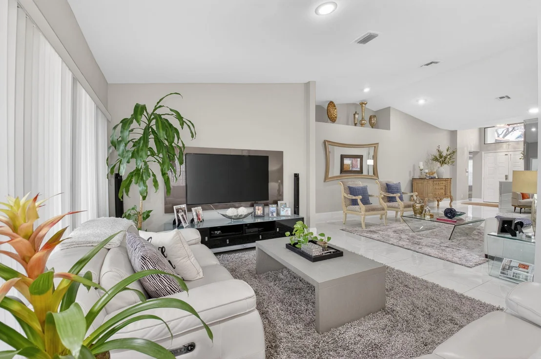 Photo of 4770 Yardarm Lane