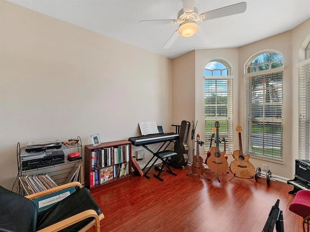 Photo of 2741 Pointe Circle