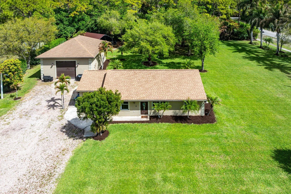 Photo of 17517 60th Lane N