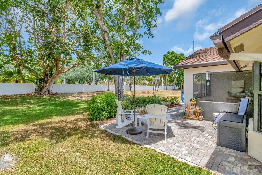 Photo of 4976 Boxwood Circle