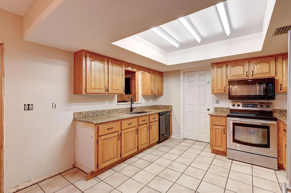 Photo of 6107 Hickory Drive