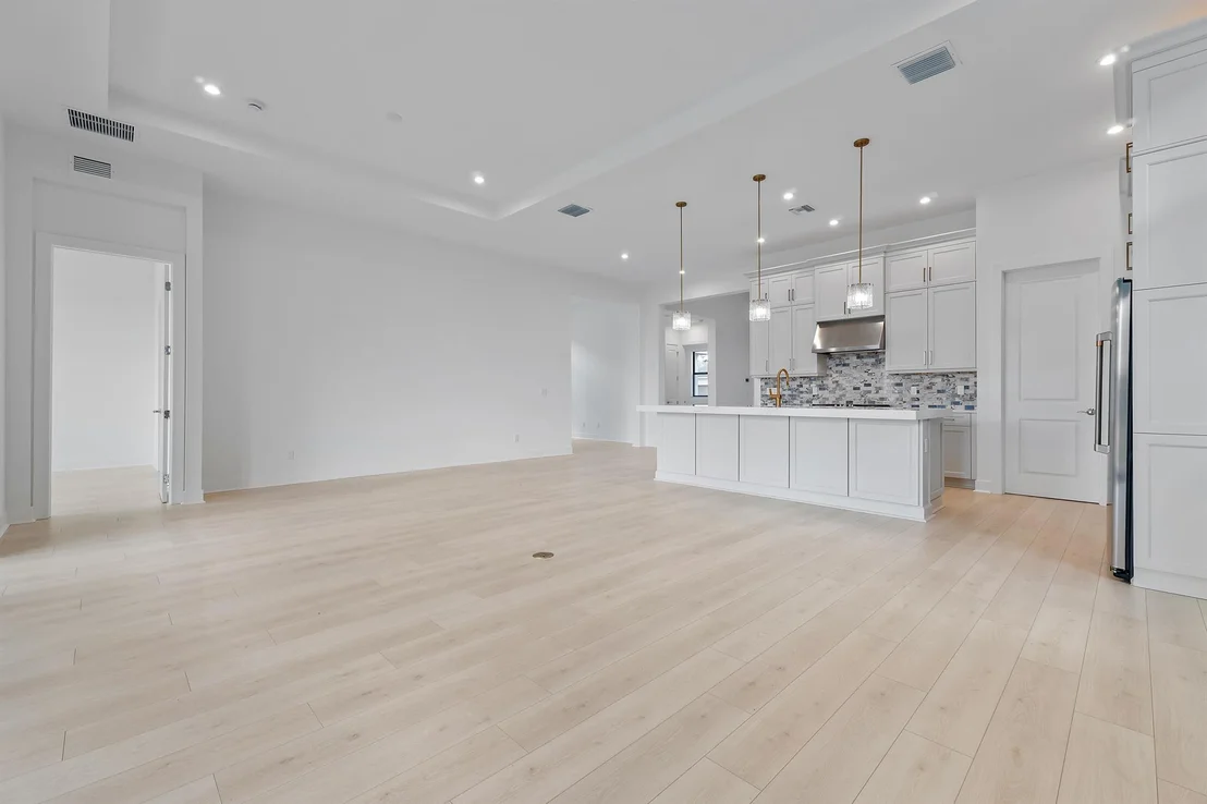 Photo of 7050 SE Haven Lane