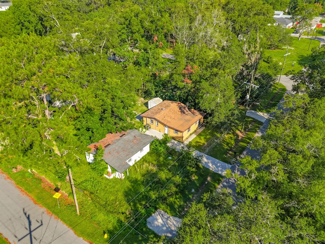 Photo of 2842 Lucoma Drive