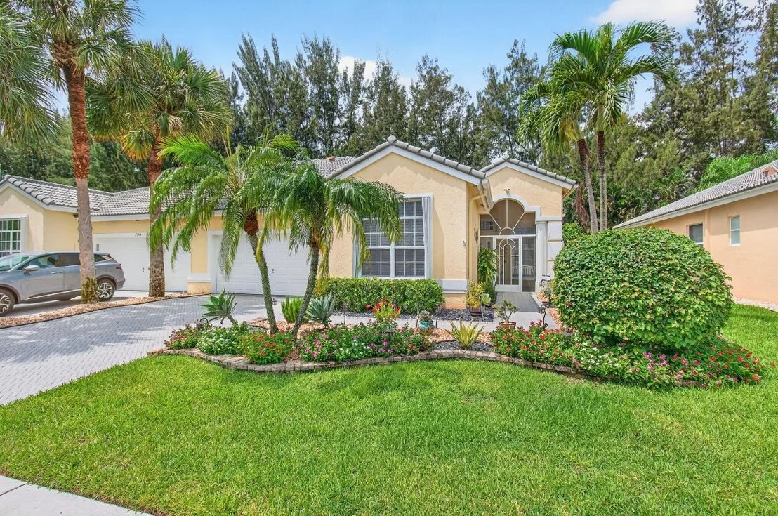 Photo of 7968 Rockford Road