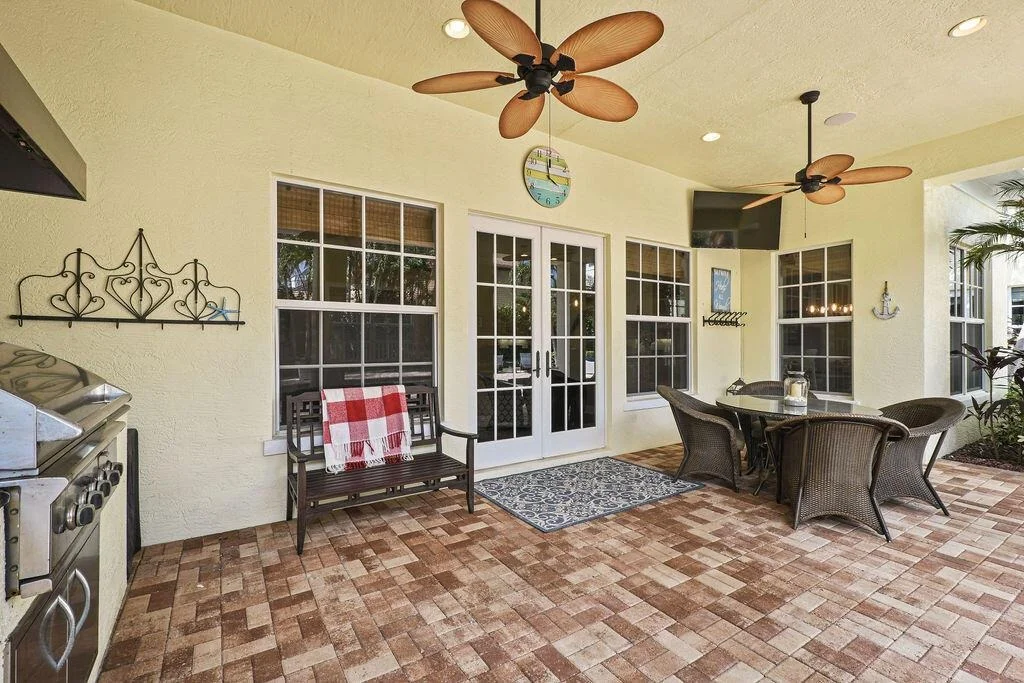 Photo of 3338 Greenway Drive