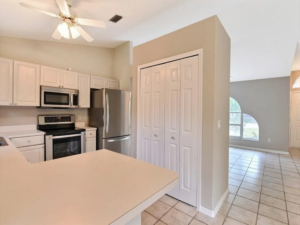 Photo of 4049 57th Terrace