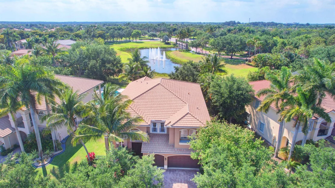 Photo of 10749 Castle Oak Drive