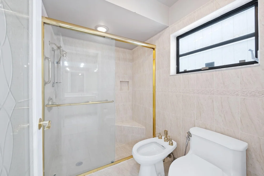Photo of 6053 Petaluma Drive