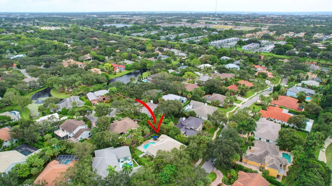 Photo of 2773 Hampton Circle S
