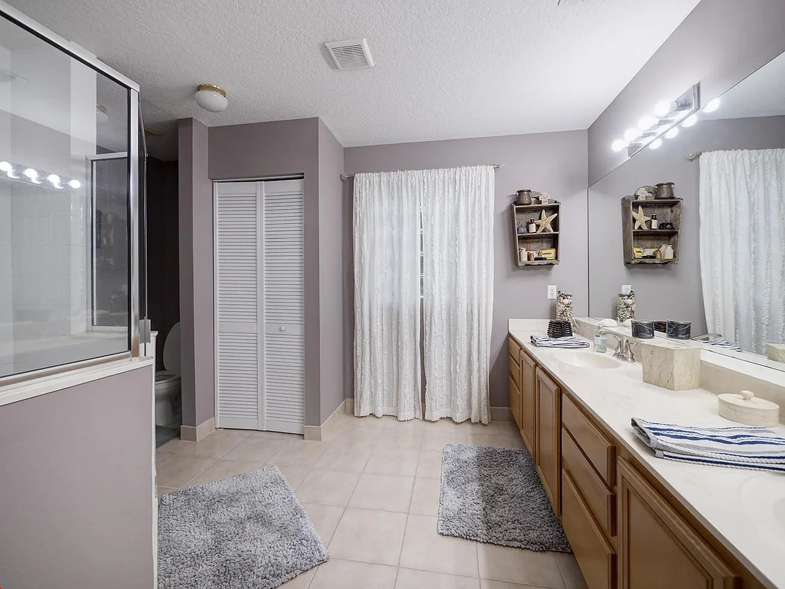 Photo of 2749 Pointe Circle