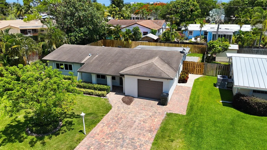 Photo of 4998 NW 3rd Terrace