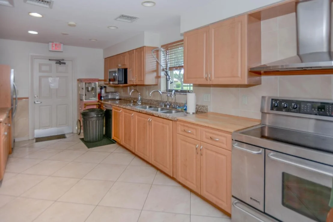 Photo of Unit A at 4580 Laurel Tree Road