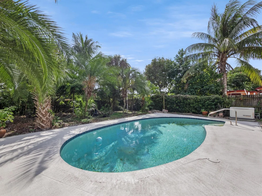 Photo of 5947 Westfall Road