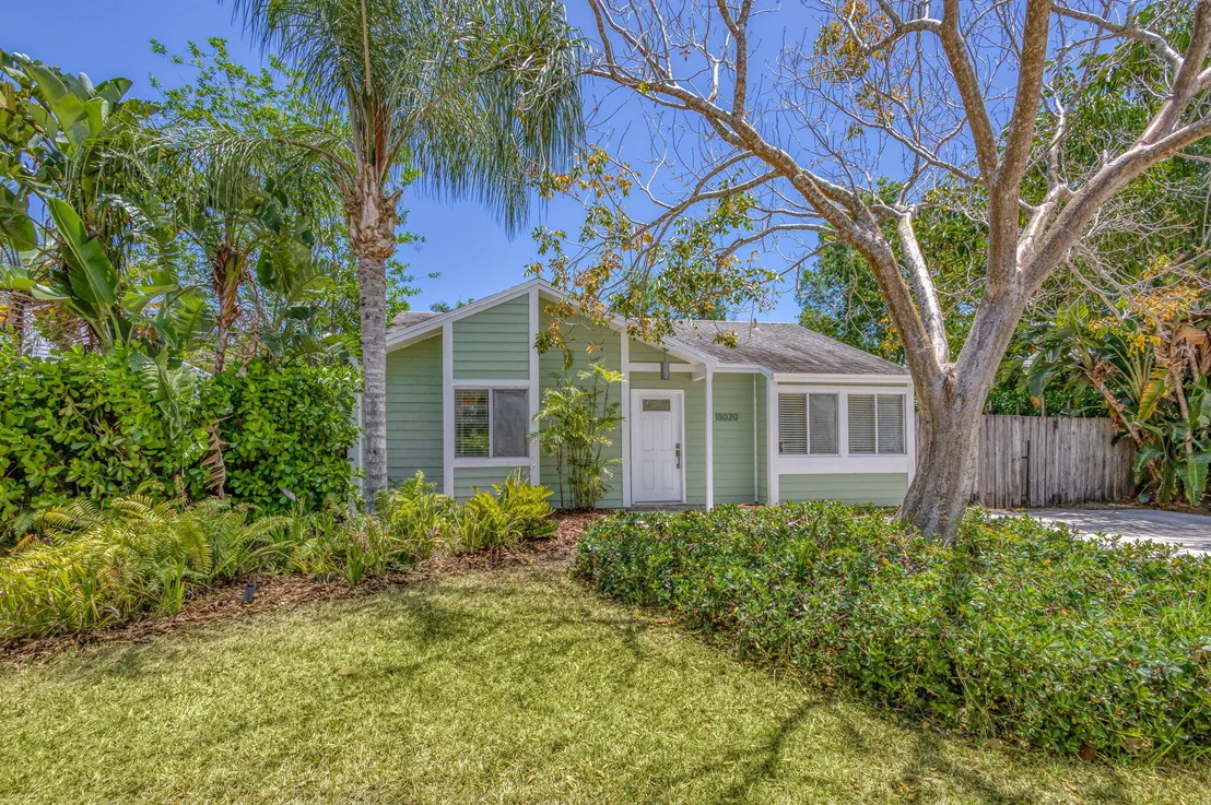 Photo of 18020 Anchor Drive