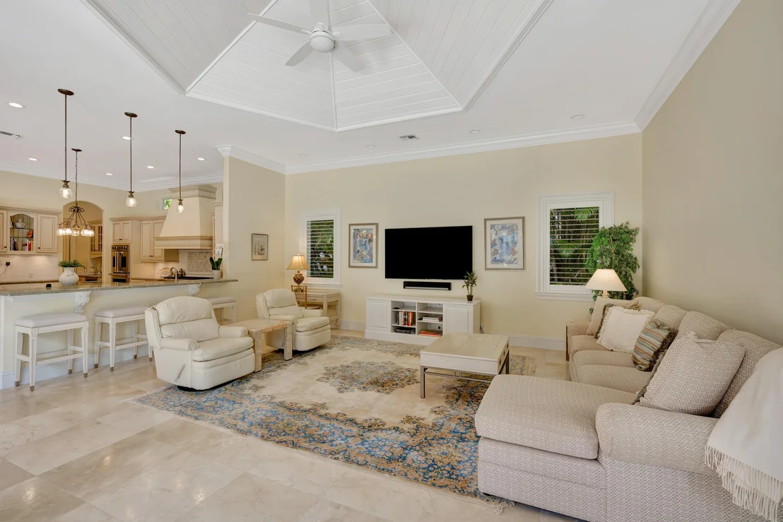 Photo of 469 Mariner Drive