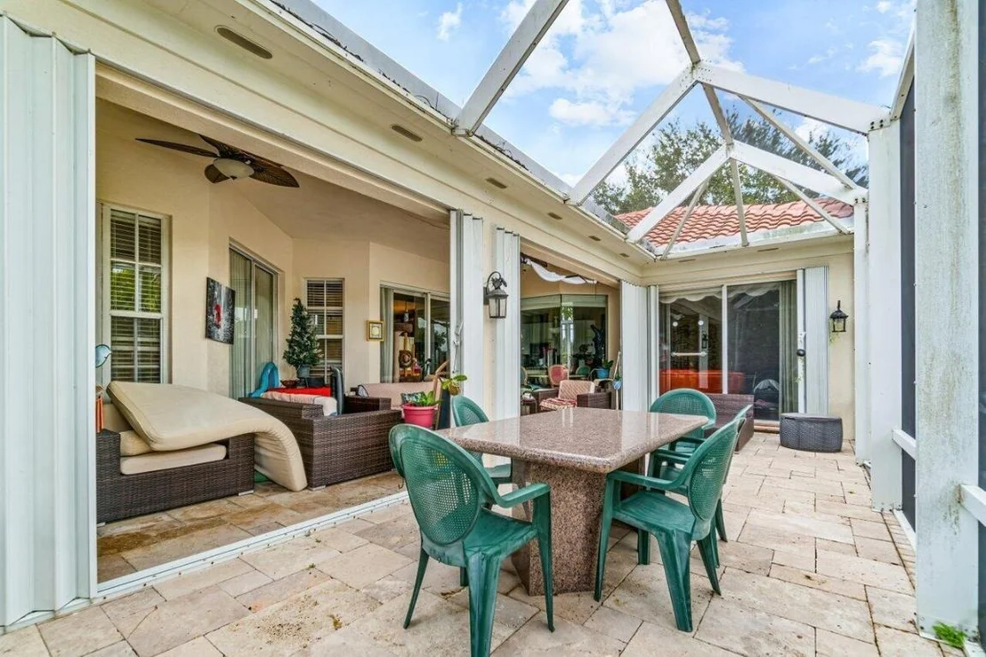 Photo of 7580 Red River Road