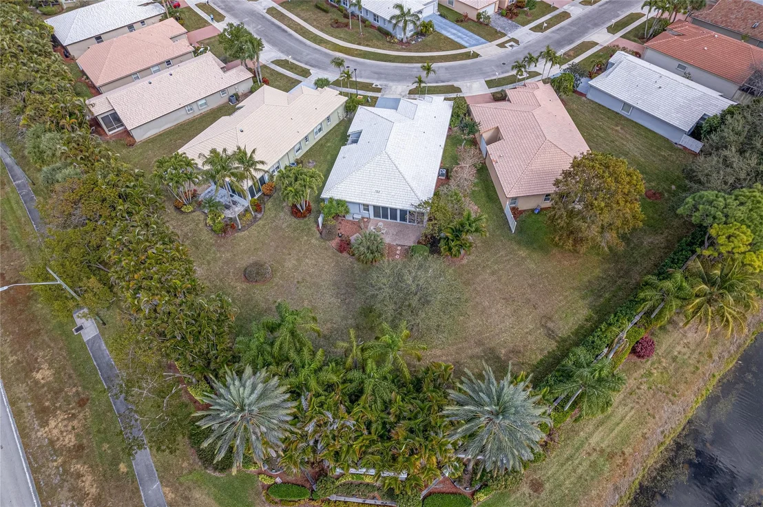 Photo of 5892 Seashell Terrace