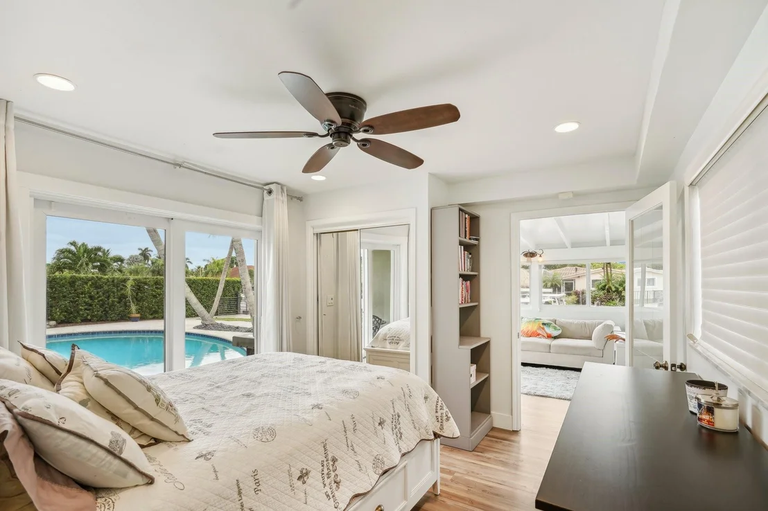 Photo of 130 SE 9th Street
