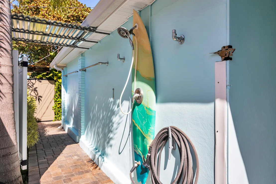 Photo of 16 Surf Road