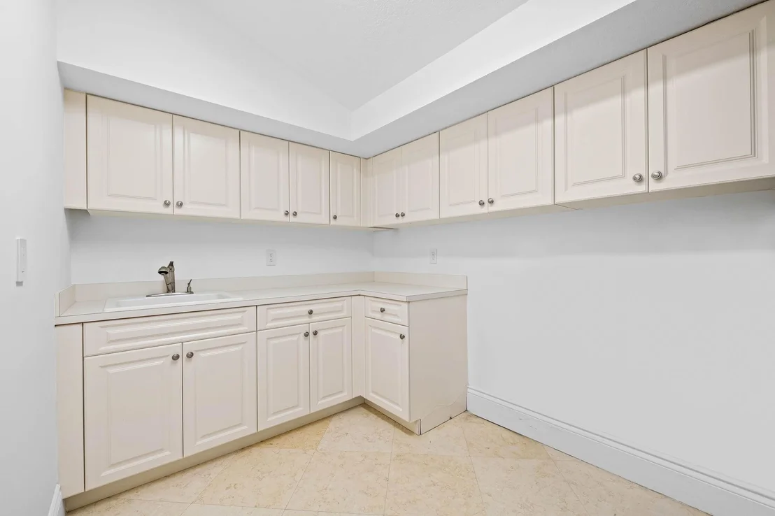 Photo of 861 Nafa Drive