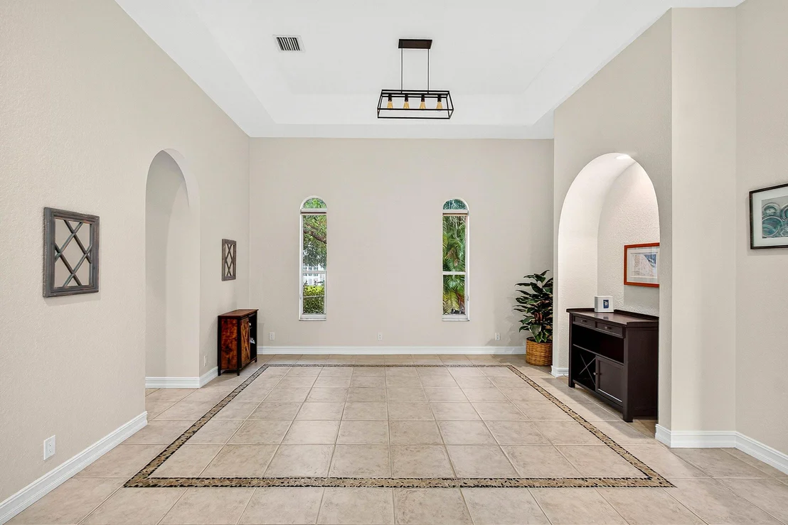 Photo of 8634 Sawpine Road