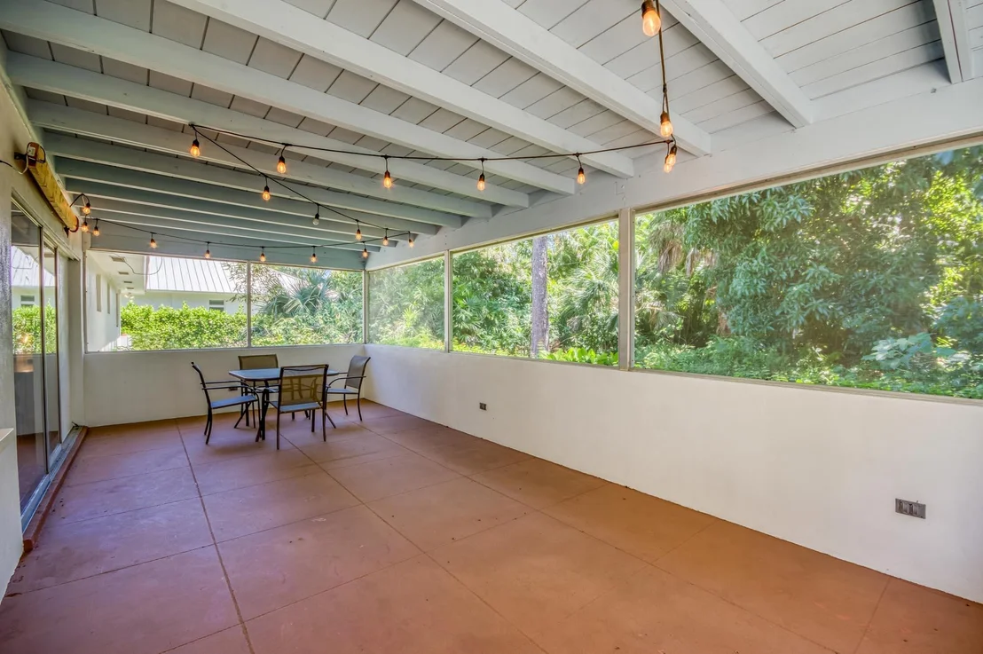 Photo of 5528 Hibiscus Road