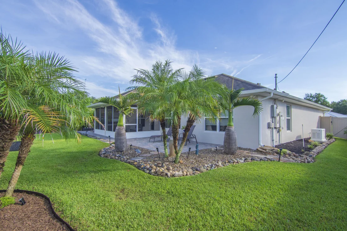 Photo of 1489 Bevan Drive