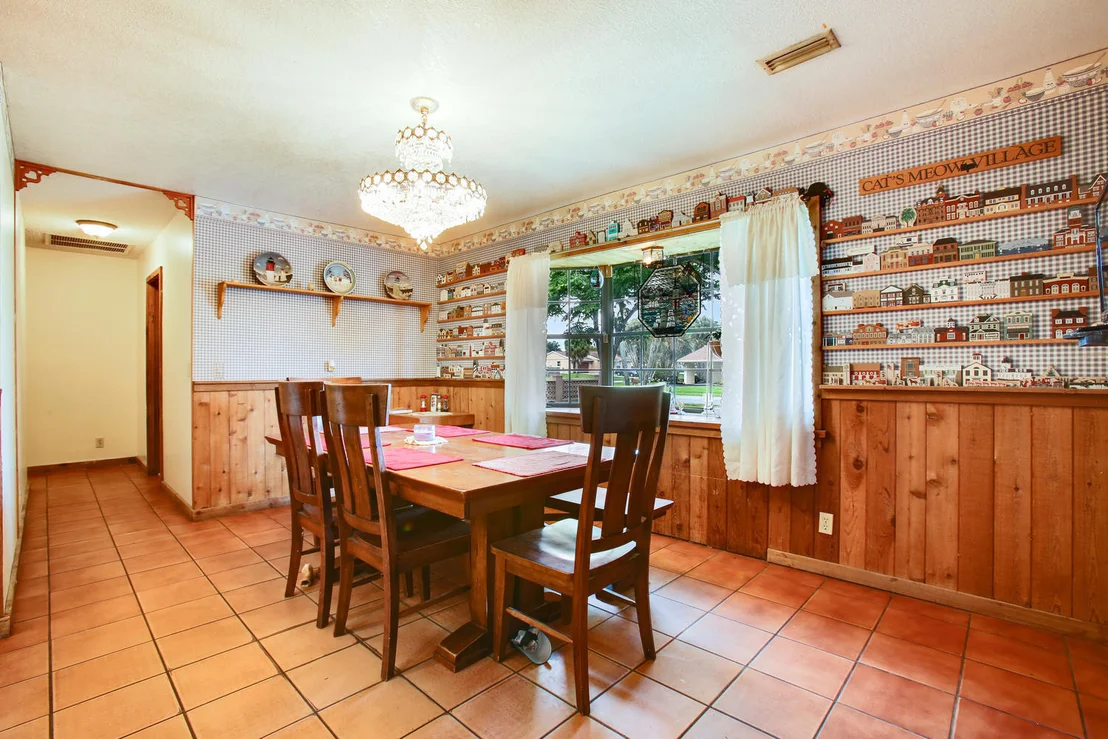 Photo of 290 Akron Road