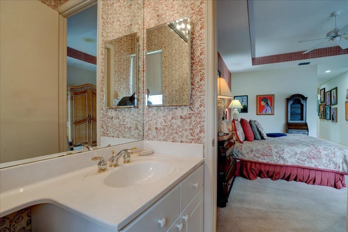 Photo of 4534 Hazleton Lane
