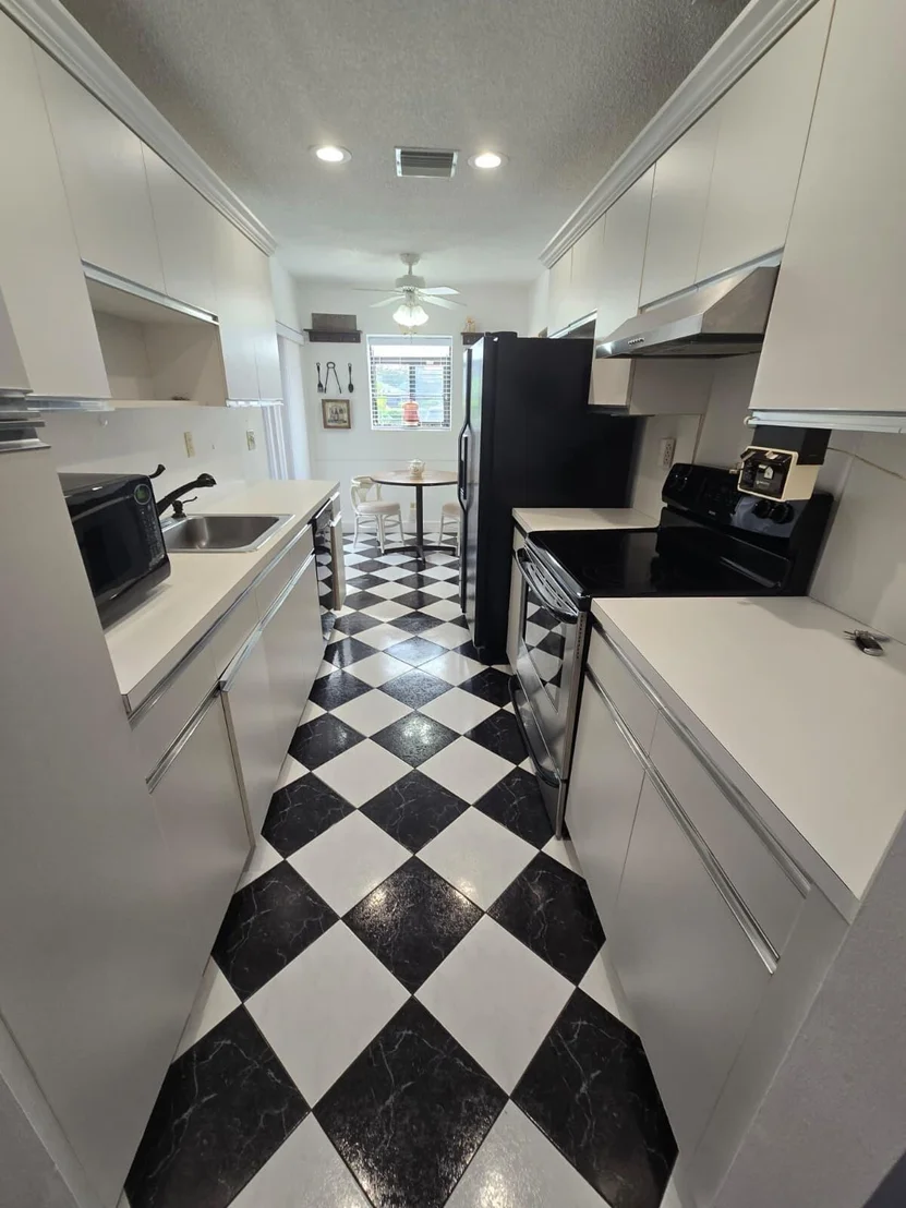 Photo of Unit C at 14103 Nesting Way