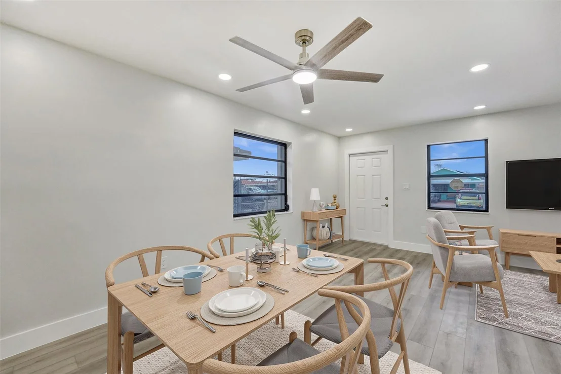 Photo of 4250 W 10th Avenue