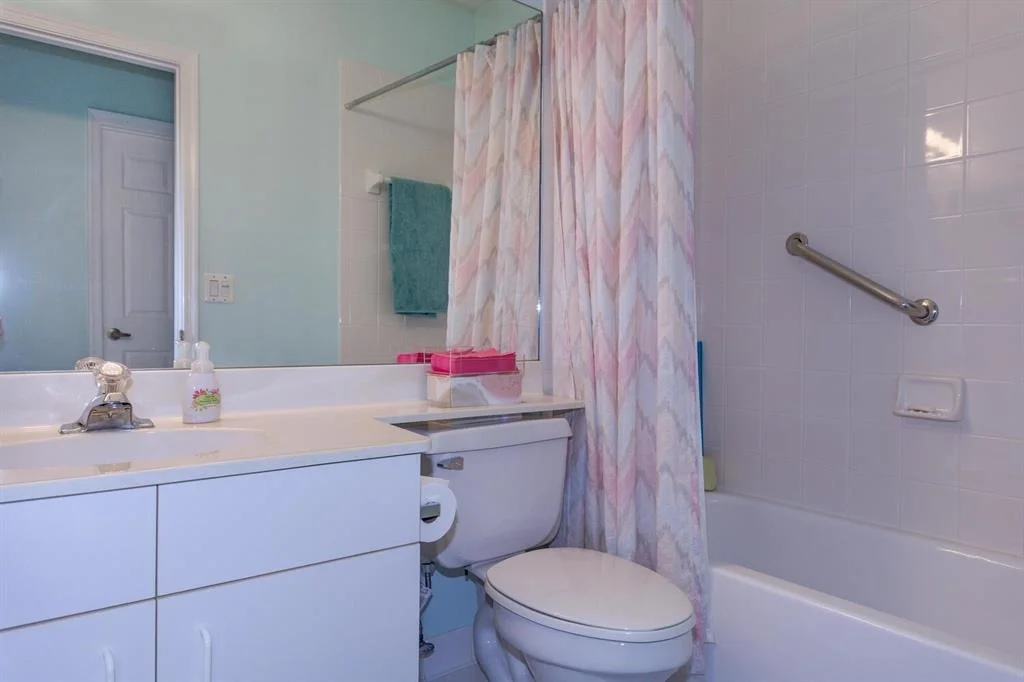 Photo of 10176 Lexington Circle N