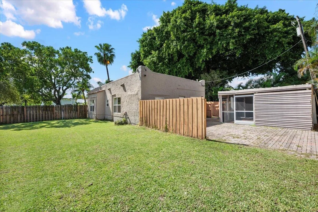 Photo of 511 Upland Road