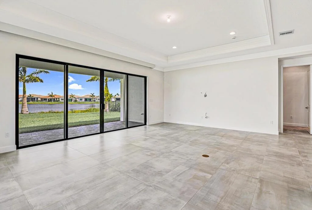 Photo of 9290 Mountain Pine Grove